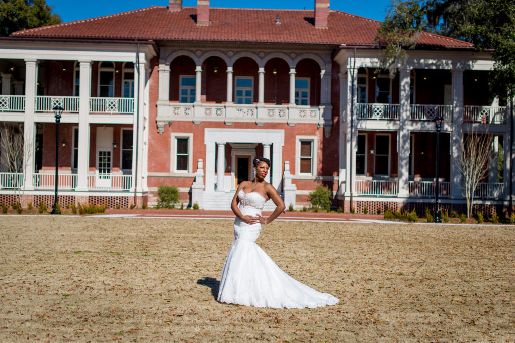 Bridal Session at Riverfront Park in Charleston, SC | Avila Dawn Events